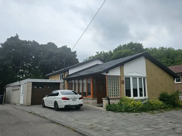 51 Monterrey Dr, Toronto, ON M9V 1S9