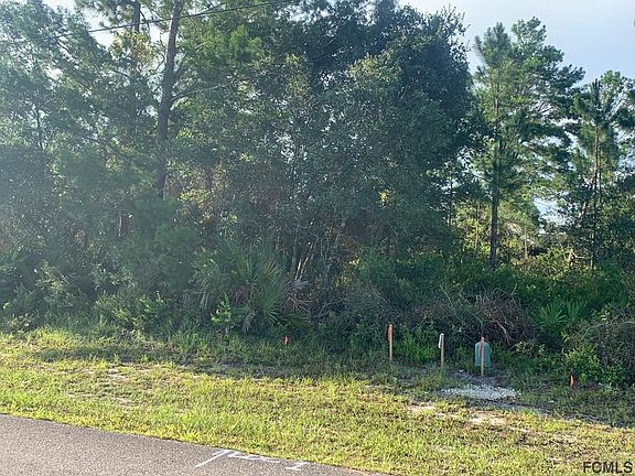 5th image of 48 Forest Grove Dr