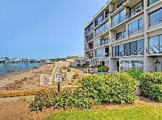 200 Beach Pl APT 201, Edmonds, WA 98020