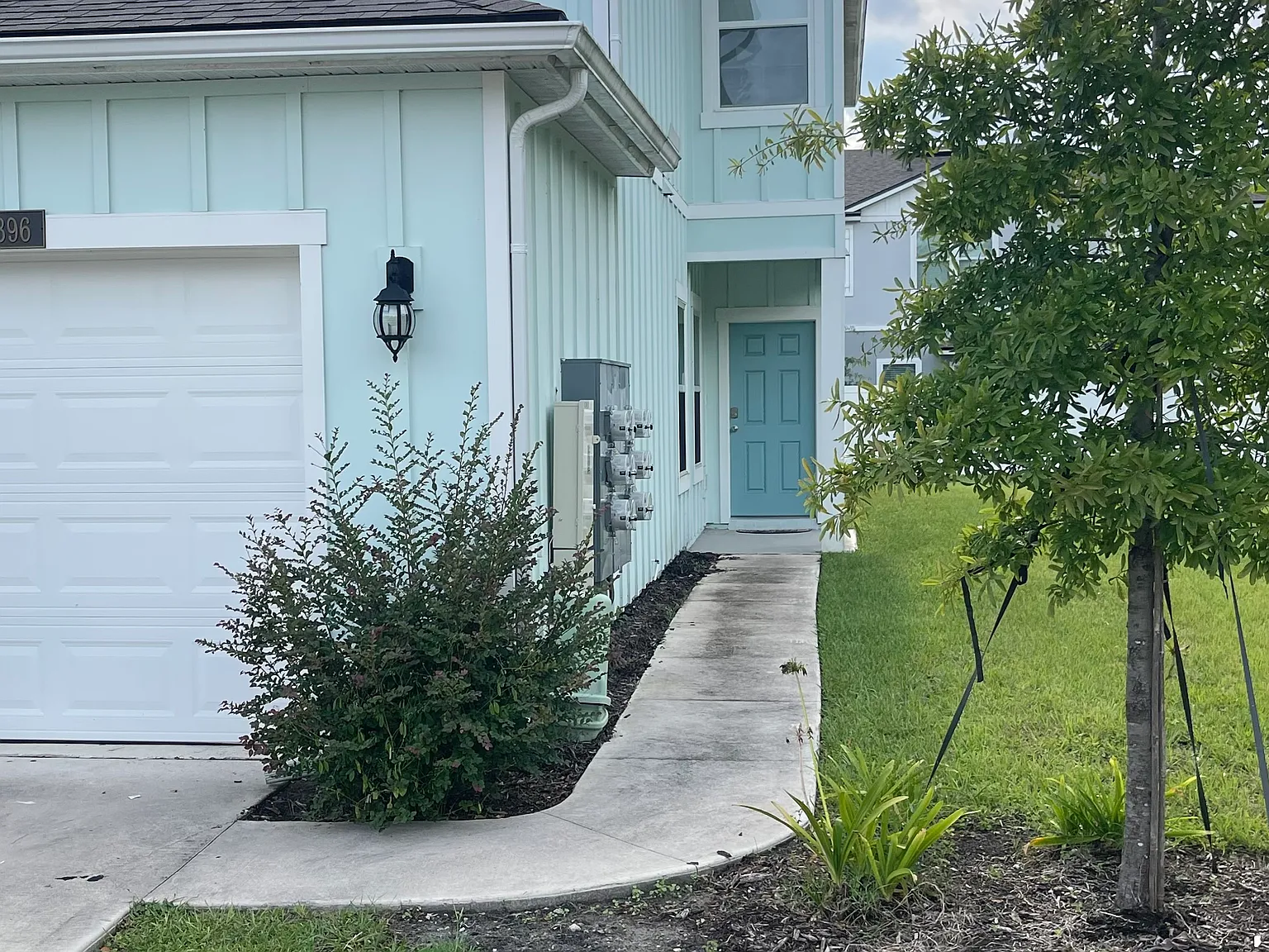 3 bed, 2.5 bath, 1502 sqft, $1,850 — Photo 3