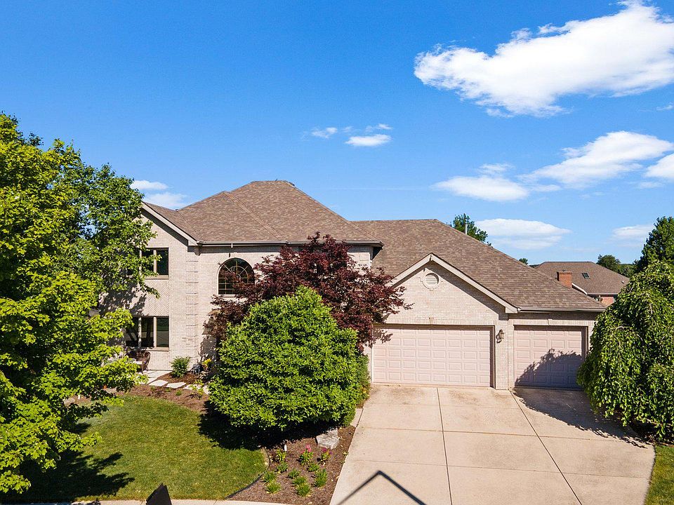 1st image of 10432 Penny Ct N