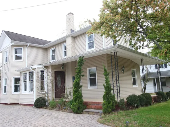 370 W Park Ave, Oakhurst, NJ 07755