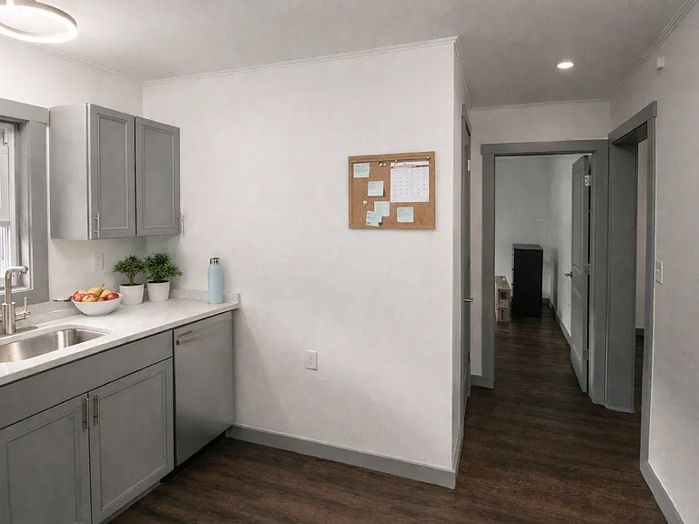 110-113 Stewart Ave — Photo 123