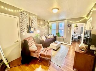 96 Endicott St #2, Boston, MA 02113