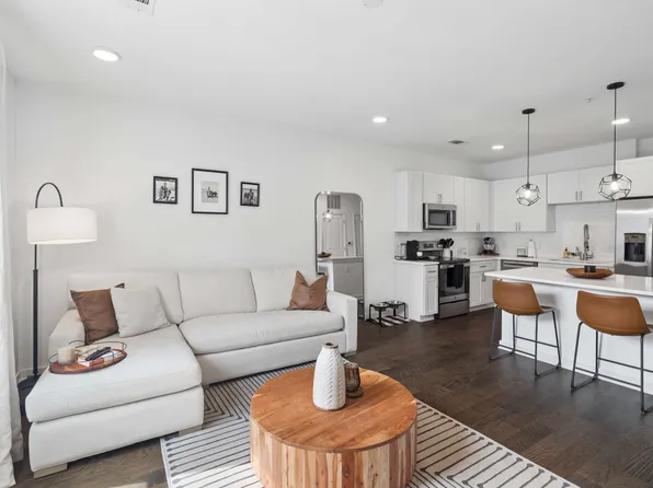 1677 54th Ave N Unit 439, Nashville, TN 37209