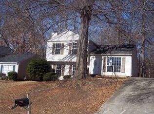 1222 Mill Lake Cir, Stone Mountain, GA 30088