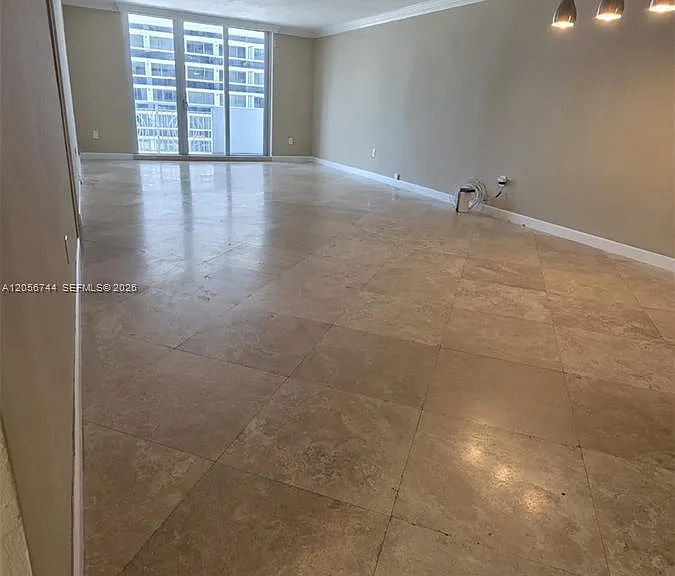 5825 Collins Ave #9C — Photo 16