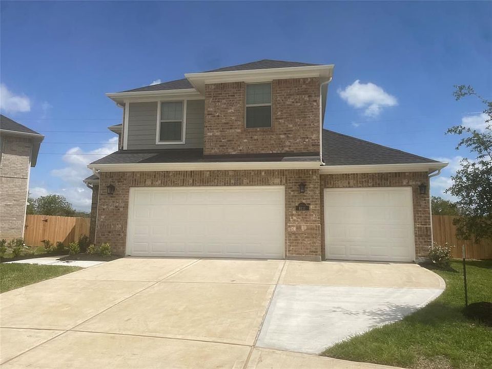 1st image of 8111 Royal Palm Ct