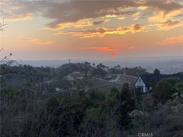 1404 Vista De Lomas, Bonsall, CA 92003
