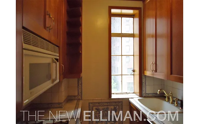 Rented by Douglas Elliman | media 11