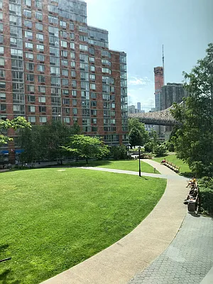 Rented by MG Realty NYC | media 16