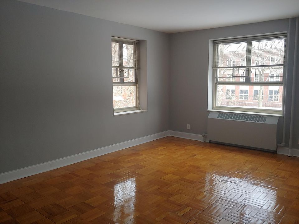 1st image of 192-65B 71st Cir #1