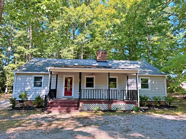 8800 Sedbergh Dr, New Kent, VA 23124