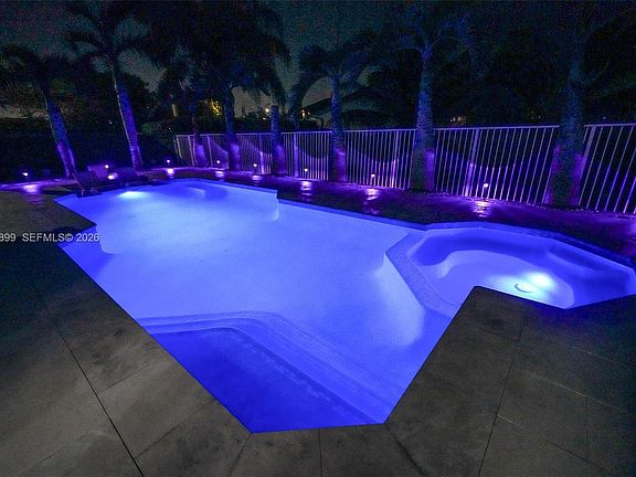 4th image of 16334 SW 57th St