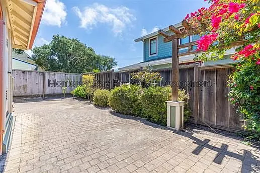 414 Monterey Ave — Photo 20