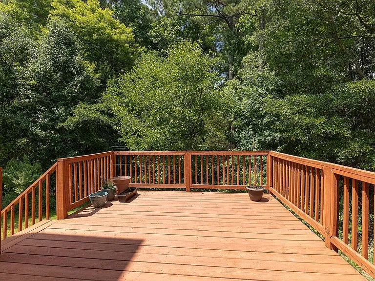 219 Covington Square Dr — Photo 26