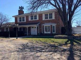 2806 W Country Club Rd, Roswell, NM 88201