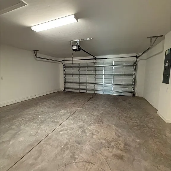 3850 Treasure Oak Way — Photo 38