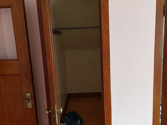 3rd image of 5323 W Newport Ave #1