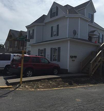 2nd image of 382 Forest Ave #14713520