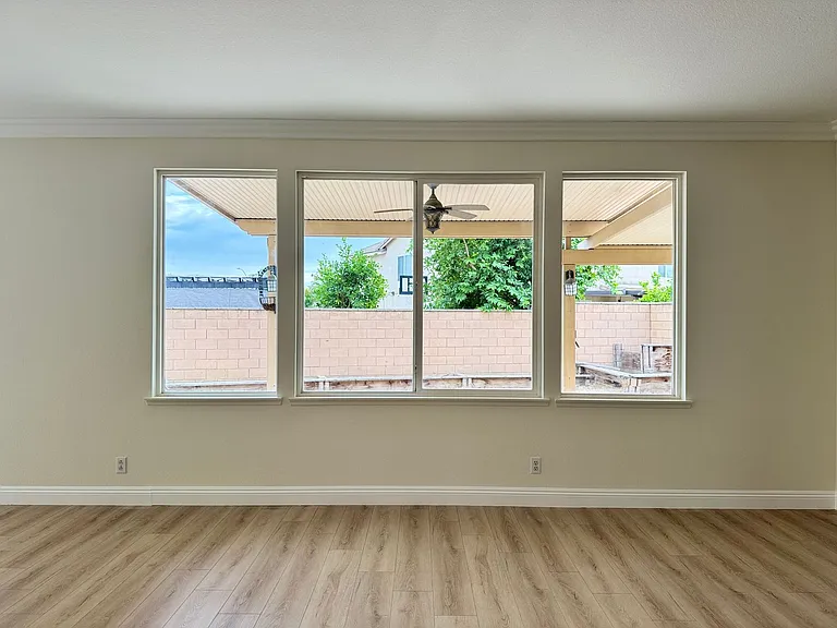 6855 Edinburgh Rd — Photo 18