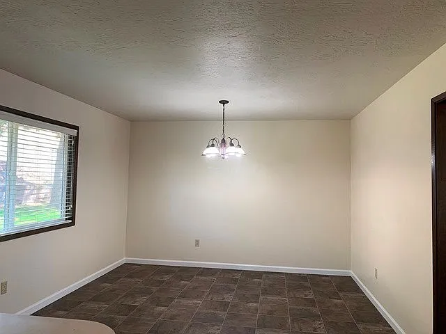 1125 Tamera Dr — Photo 6