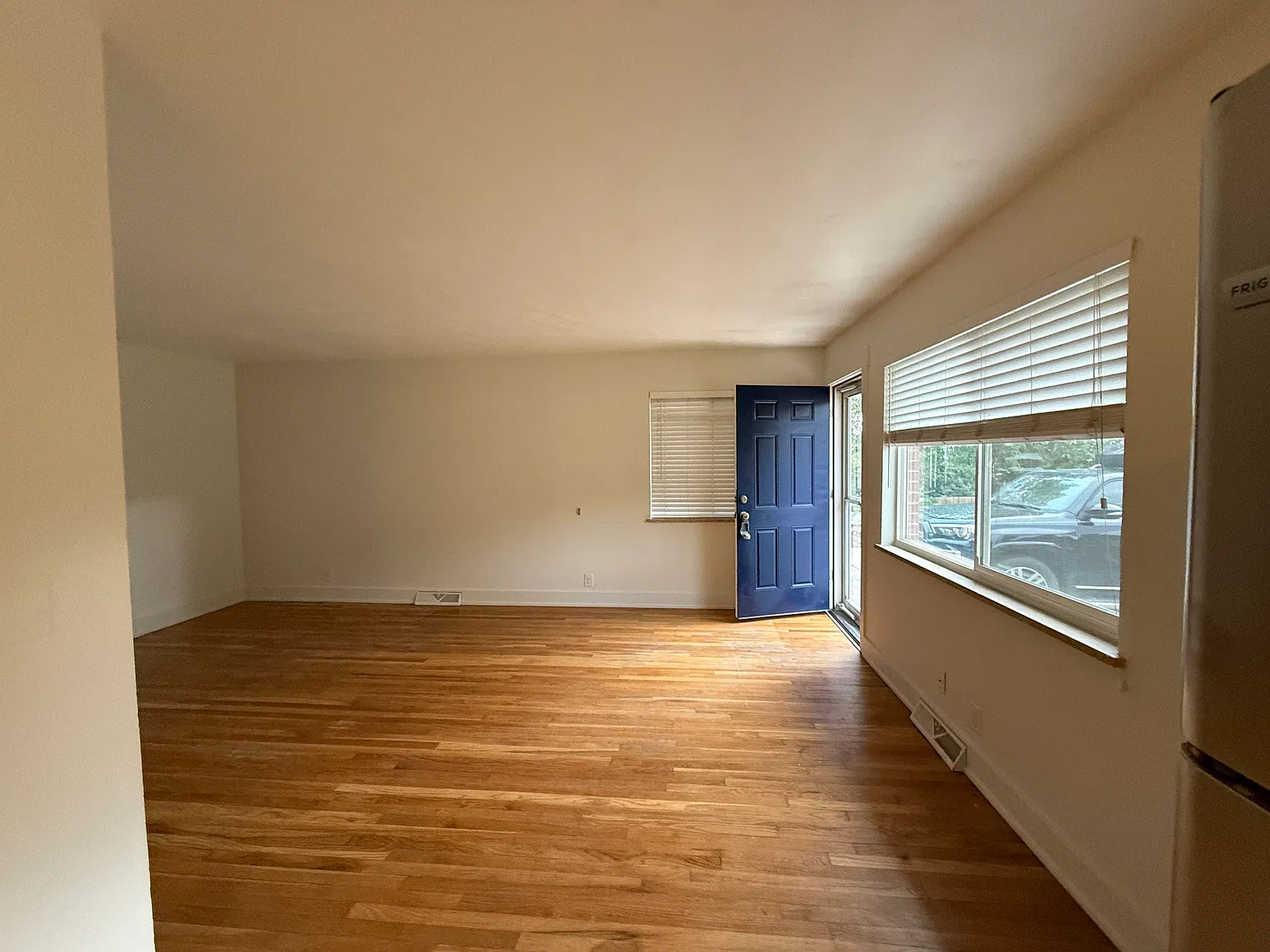 2 bed, 750 sqft, $1,695 — Photo 2