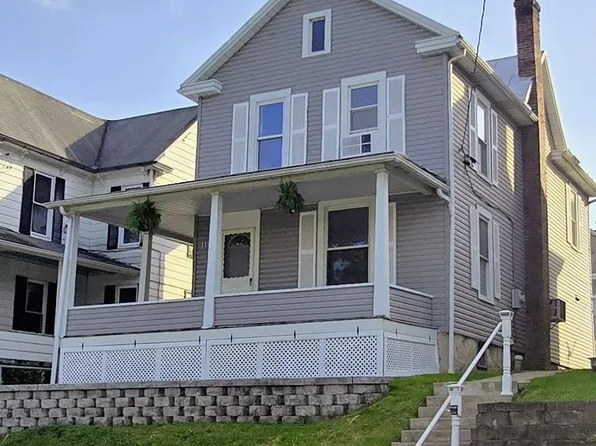 118 S Mann Ave, Yeagertown, PA 17099