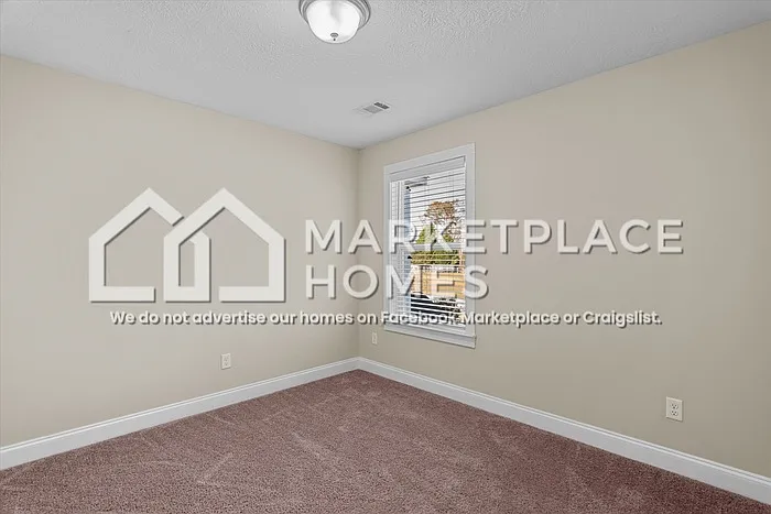 2205 Perrins Ln — Photo 20