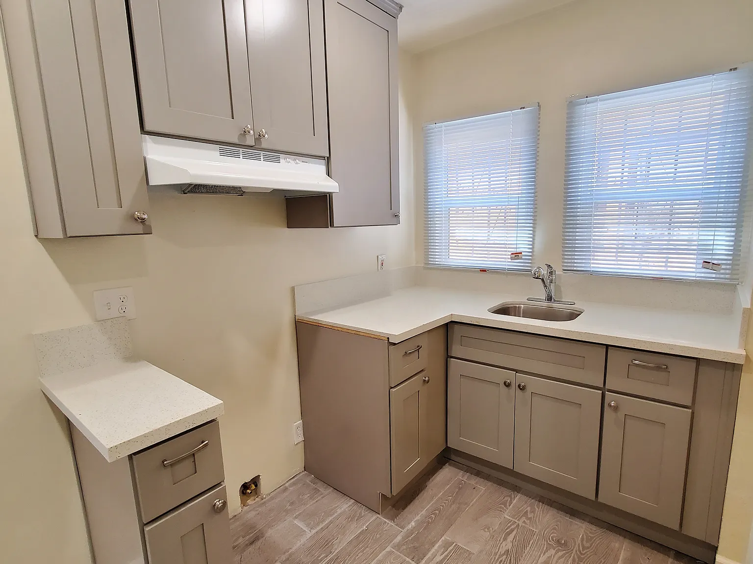 1 bed, 700 sqft, $1,850 — Photo 4