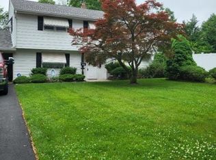 643 Vosseller Ave, Bound Brook, NJ 08805