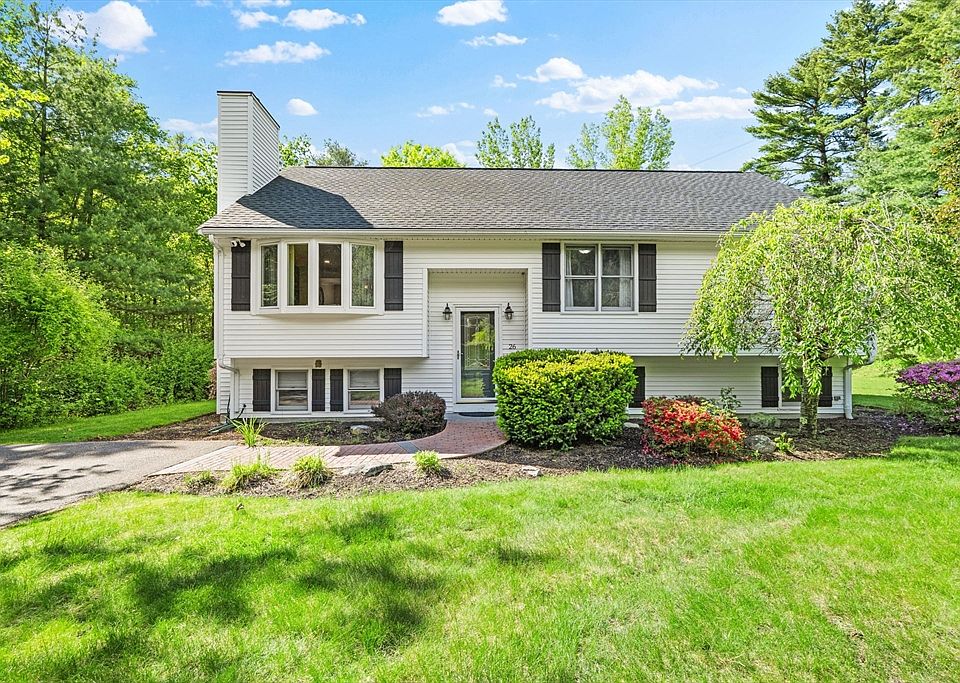 1st image of 26 Fleetwood Dr