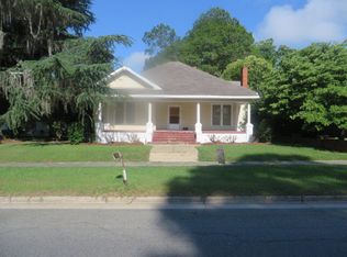 203 S Irwin Ave, Ocilla, GA 31774