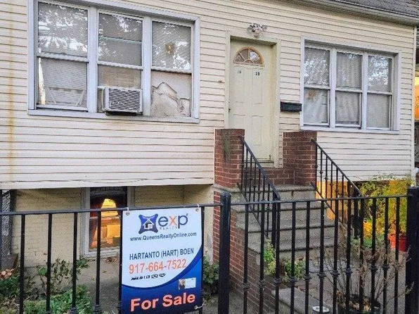 18-29 25th Road, Astoria, NY 11102