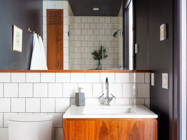 1 Main Street image 10 of 13