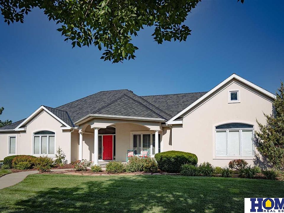 2nd image of 6936 Kings Ct