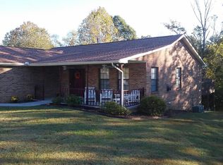 110 Capital Cir, Oak Ridge, TN 37830