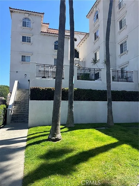 Building Photo - 7018 Rita Ave