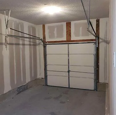 425-J Hawthorne Blvd #3 — Photo 8