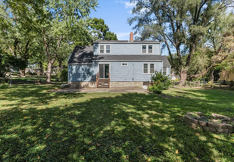 6527 W 80th St — Photo 28