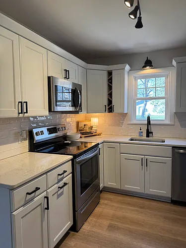 1509 W 3rd St Photo 1