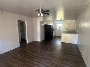 2389 W Dumble St #A, Alvin, TX 77511