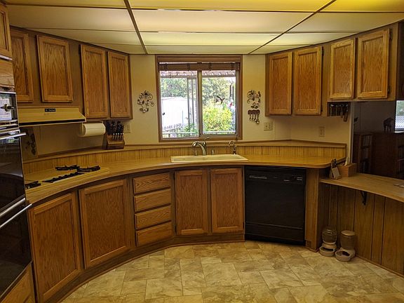 4th image of 1504 Tulip Cir #61