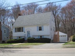 219 Elliot Ave, Quincy, MA 02171