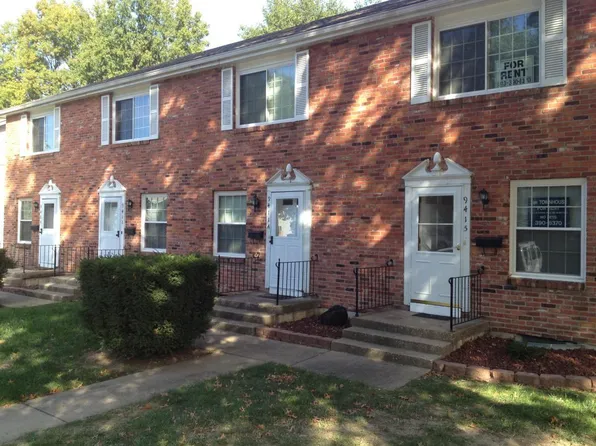 9413 Reeder St, Overland Park, KS 66214