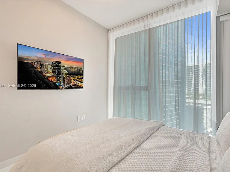 300 Biscayne Boulevard Way #1808W — Photo 22