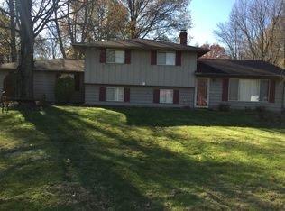 4080 Porter Rd, Westlake, OH 44145