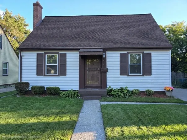 2430 Whittier St, Saginaw, MI 48601
