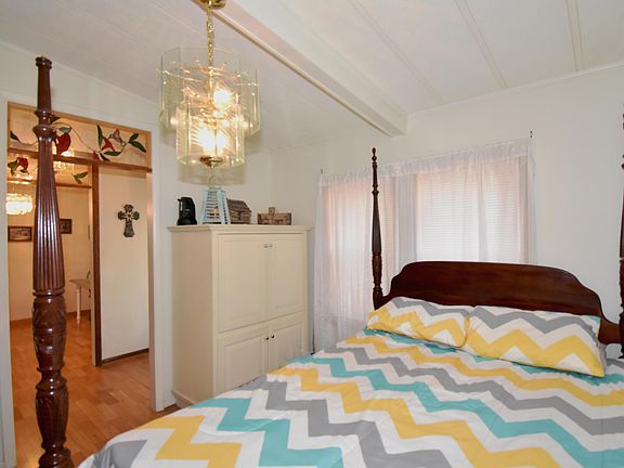 Image 5: 1703VossRd8