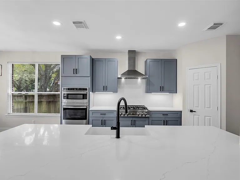 22002 Madera Canyon Ct — Photo 19